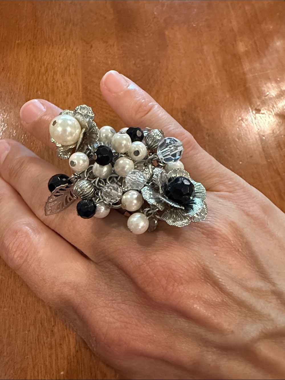 Cluster Faux Pearl & Black Bead Flower Statement Ring - Silver Tone Size 7.5